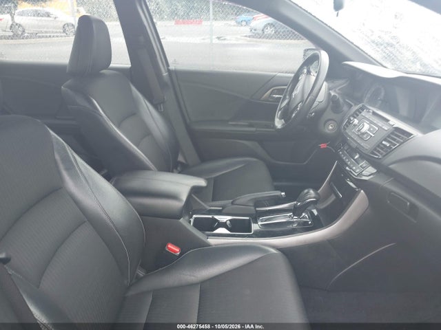 Продажа на аукционе авто 2017 Honda Accord Sport, vin: 1HGCR2F59HA260812, номер лота: 46275458