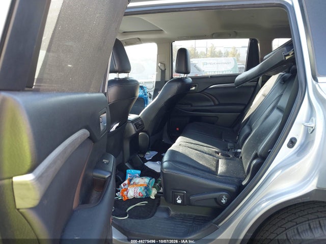 Toyota Highlander Limited 2017 5TDDZRFH7HS360870 Image 8
