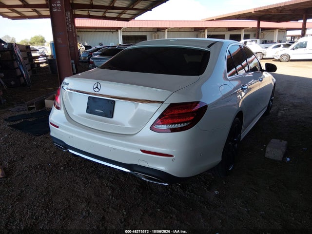 WDDZF4JB4HA235736 Mercedes-Benz E 300