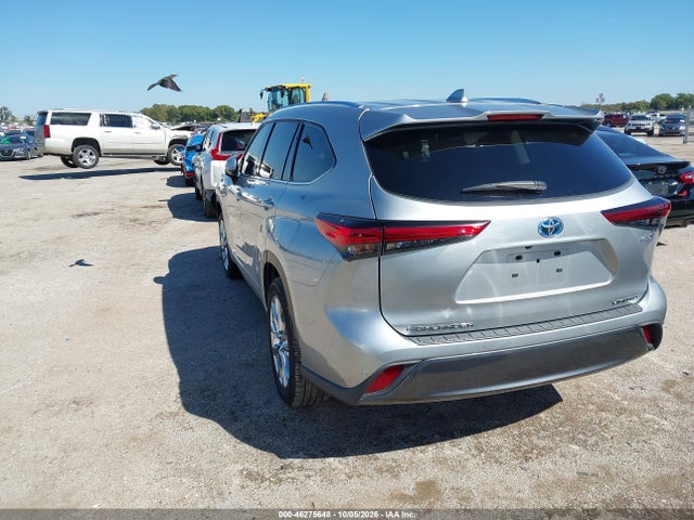 46275648 :رقم المزاد ، 5TDYARAH2NS511951 vin ، 2022 Toyota Highlander Hybrid Limited مزاد بيع