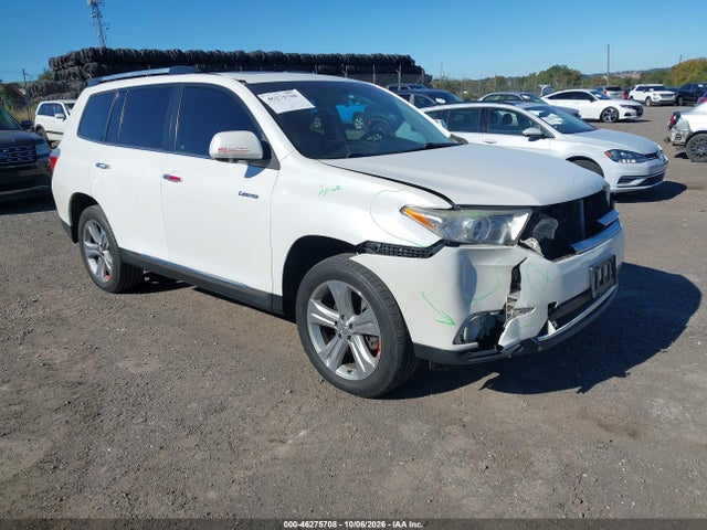 46275708 :رقم المزاد ، 5TDDK3EH8DS225815 vin ، 2013 Toyota Highlander Limited V6 مزاد بيع