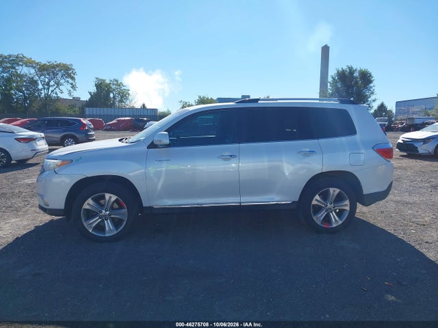 46275708 :رقم المزاد ، 5TDDK3EH8DS225815 vin ، 2013 Toyota Highlander Limited V6 مزاد بيع