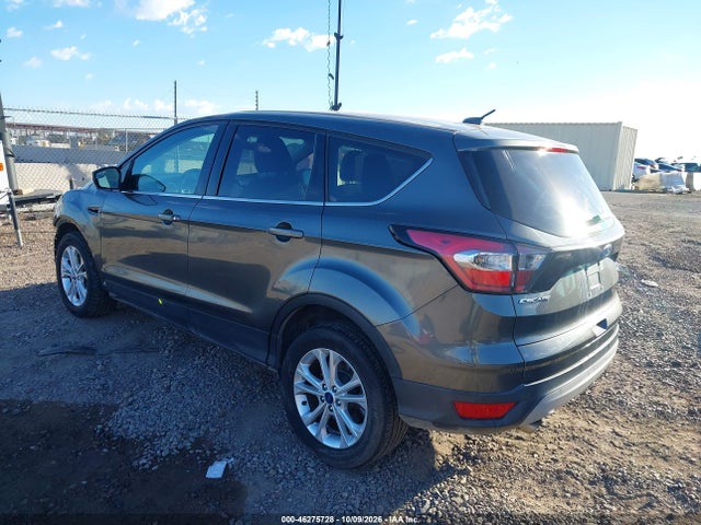 Ford ESCAPE SE 2017 1FMCU0G98HUC02087 Image 3