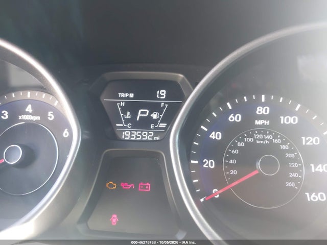 2014 Hyundai Elantra Se მანქანა იყიდება აუქციონზე, vin: 5NPDH4AE4EH482882, აუქციონის ნომერი: 46275768