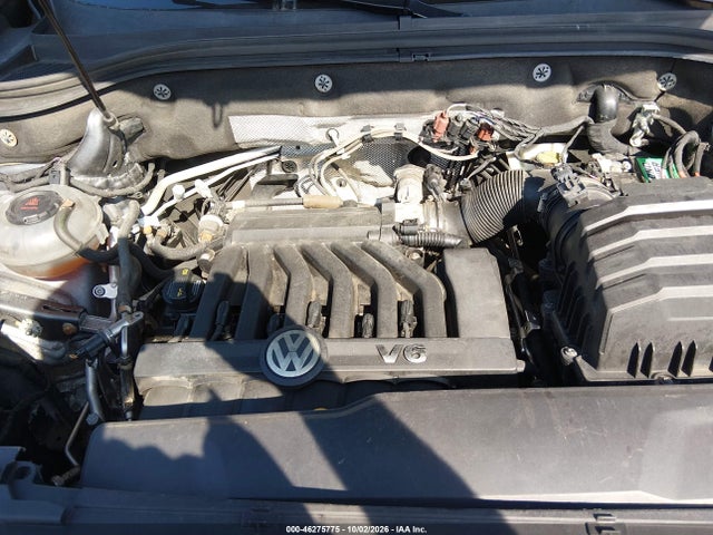 Продажа на аукционе авто 2018 Volkswagen Atlas 3.6l V6 Sel Premium, vin: 1V2NR2CA0JC579145, номер лота: 46275775