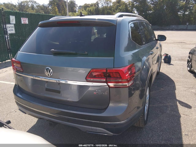 Продажа на аукционе авто 2018 Volkswagen Atlas 3.6l V6 Sel Premium, vin: 1V2NR2CA0JC579145, номер лота: 46275775