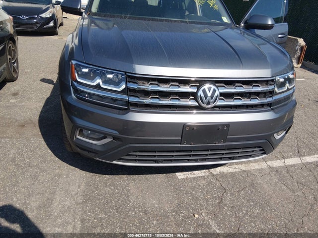 Продажа на аукционе авто 2018 Volkswagen Atlas 3.6l V6 Sel Premium, vin: 1V2NR2CA0JC579145, номер лота: 46275775