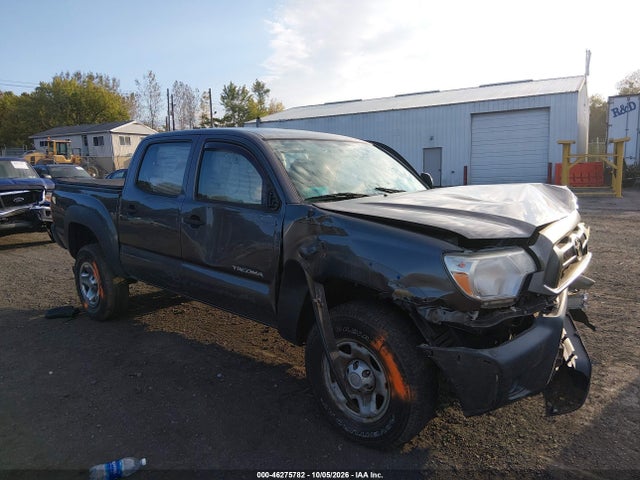 46275782 :رقم المزاد ، 5TFLU4EN3EX101772 vin ، 2014 Toyota Tacoma Base V6 مزاد بيع