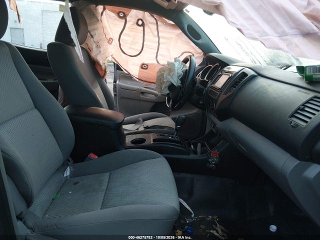 46275782 :رقم المزاد ، 5TFLU4EN3EX101772 vin ، 2014 Toyota Tacoma Base V6 مزاد بيع