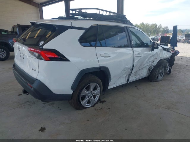 Toyota Rav4 Xle 2022 2T3W1RFV2NW213856 Image 4
