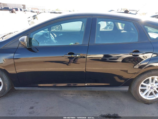 Ford FOCUS SE 2018 1FADP3K29JL237301 Image 15