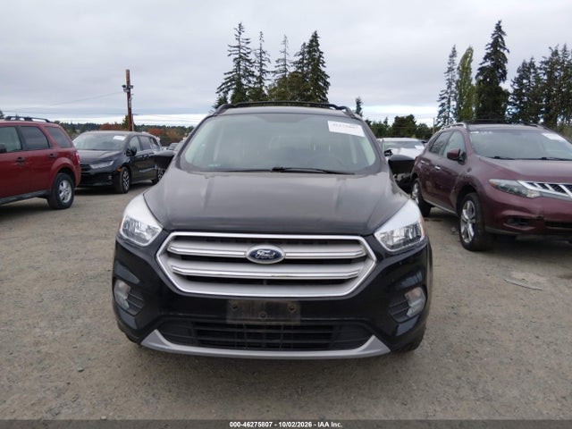 Продажа на аукционе авто 2018 Ford Escape Se, vin: 1FMCU9GD8JUA86811, номер лота: 46275807