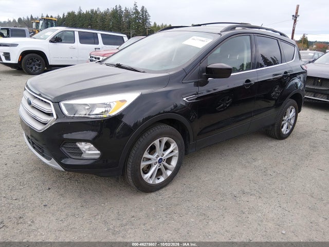 Продажа на аукционе авто 2018 Ford Escape Se, vin: 1FMCU9GD8JUA86811, номер лота: 46275807