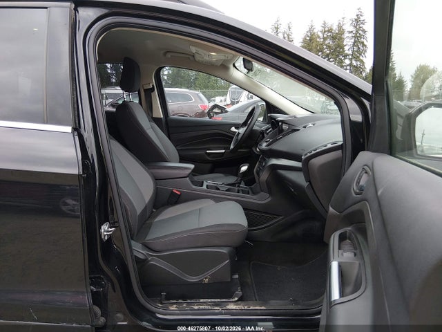 Продажа на аукционе авто 2018 Ford Escape Se, vin: 1FMCU9GD8JUA86811, номер лота: 46275807