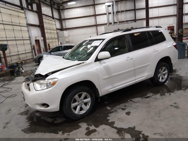 46275825 :رقم المزاد ، 5TDBK3EH7AS001583 vin ، 2010 Toyota Highlander Base V6 مزاد بيع