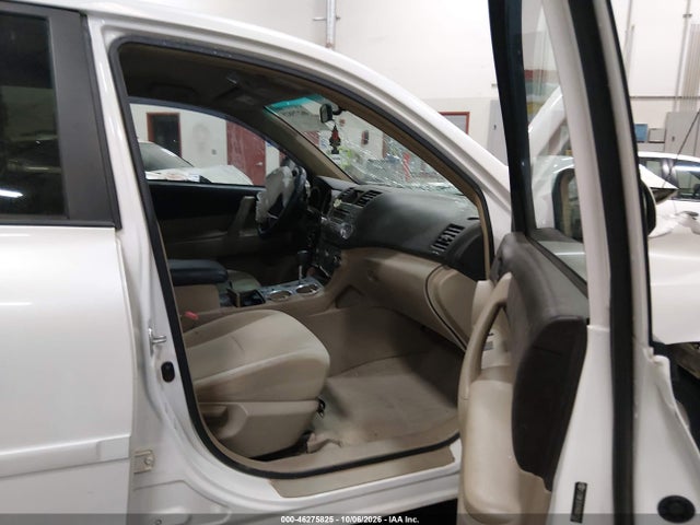 46275825 :رقم المزاد ، 5TDBK3EH7AS001583 vin ، 2010 Toyota Highlander Base V6 مزاد بيع