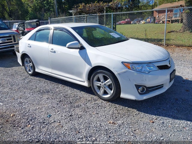 46275885 :رقم المزاد ، 4T1BF1FK8CU172520 vin ، 2012 Toyota Camry Se مزاد بيع