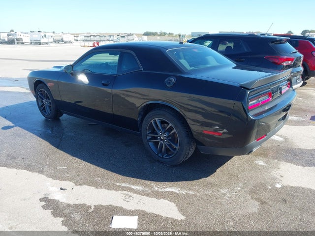 Dodge Challenger Sxt Awd 2019 2C3CDZGG6KH633047 Image 3
