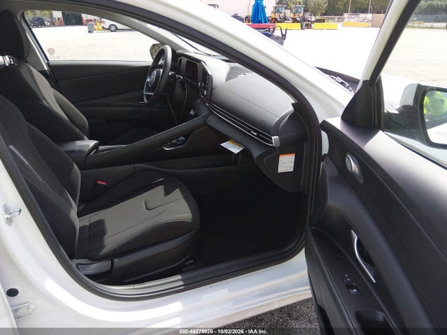 46275920 :رقم المزاد ، KMHLM4DJXTU196002 vin ، 2026 Hyundai Elantra Hybrid Blue مزاد بيع