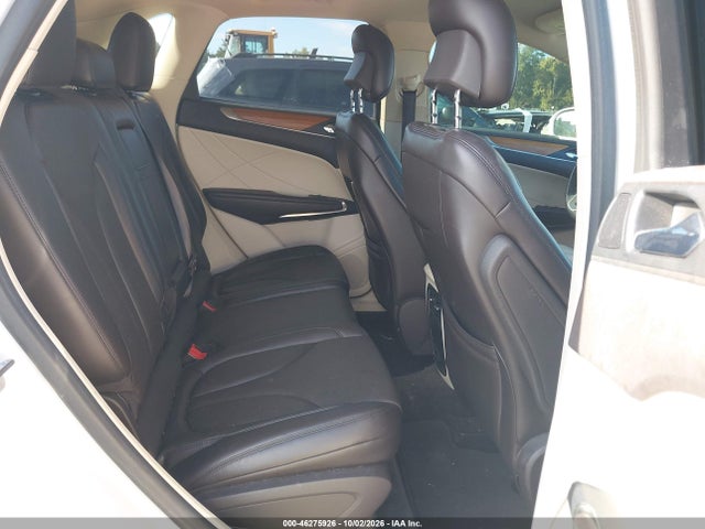 46275926 :رقم المزاد ، 5LMTJ2AH4FUJ42307 vin ، 2015 Lincoln Mkc مزاد بيع