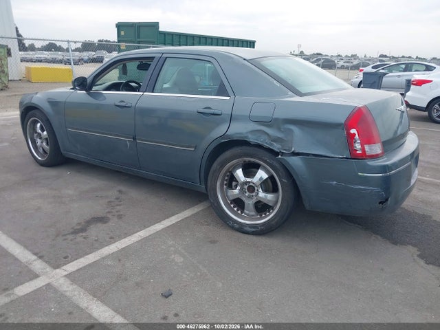 2005 Chrysler 300 Touring მანქანა იყიდება აუქციონზე, vin: 2C3AA53G65H123302, აუქციონის ნომერი: 46275962
