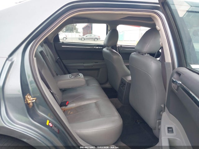 2005 Chrysler 300 Touring მანქანა იყიდება აუქციონზე, vin: 2C3AA53G65H123302, აუქციონის ნომერი: 46275962