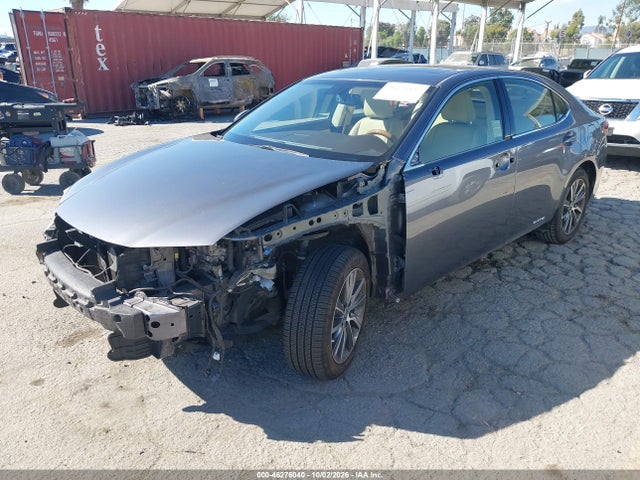 JTHBW1GG6G2115036 Lexus ES 300H