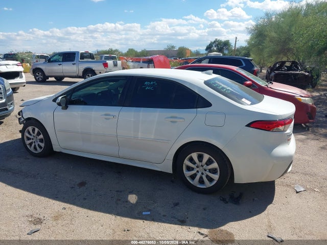 Toyota COROLLA LE 2022 JTDEPMAE8N3031814 Image 14