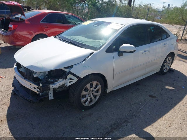 Toyota COROLLA LE 2022 JTDEPMAE8N3031814 Image 2