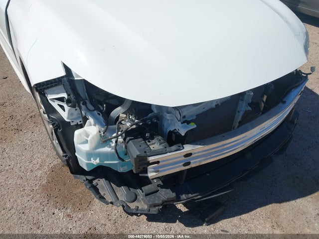 Toyota COROLLA LE 2022 JTDEPMAE8N3031814 Image 6