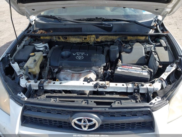 2010 Toyota Rav4 მანქანა იყიდება აუქციონზე, vin: JTMBF4DV9AD035585, აუქციონის ნომერი: 46276058