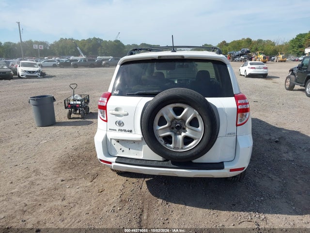 2010 Toyota Rav4 მანქანა იყიდება აუქციონზე, vin: JTMBF4DV9AD035585, აუქციონის ნომერი: 46276058