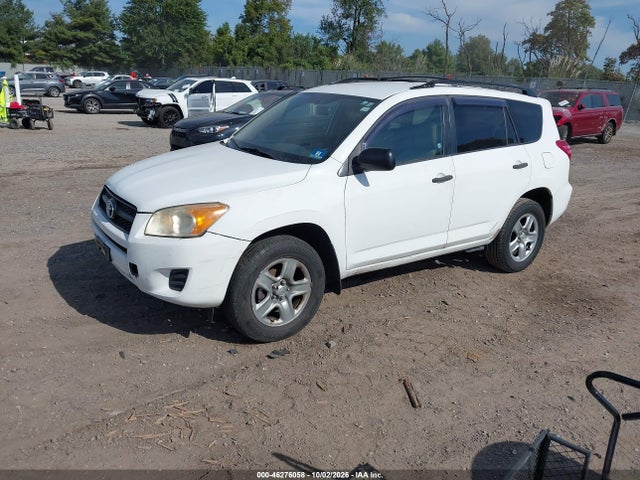 2010 Toyota Rav4 მანქანა იყიდება აუქციონზე, vin: JTMBF4DV9AD035585, აუქციონის ნომერი: 46276058
