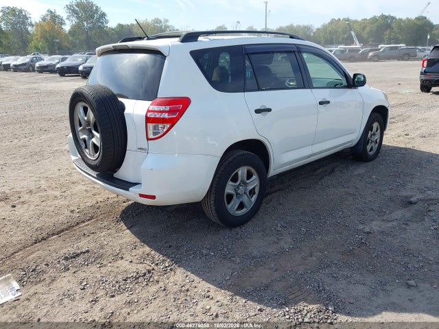 2010 Toyota Rav4 მანქანა იყიდება აუქციონზე, vin: JTMBF4DV9AD035585, აუქციონის ნომერი: 46276058