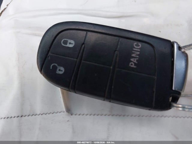 46276072 :رقم المزاد ، 3C4PDCBG7GT199317 vin ، 2016 Dodge Journey Sxt مزاد بيع