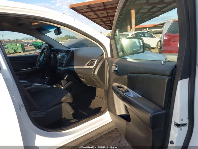 46276072 :رقم المزاد ، 3C4PDCBG7GT199317 vin ، 2016 Dodge Journey Sxt مزاد بيع