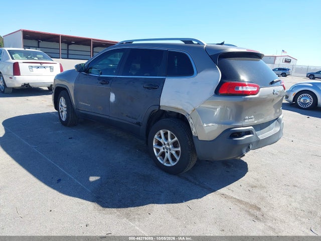 Продажа на аукционе авто 2016 Jeep Cherokee Latitude, vin: 1C4PJMCB0GW241421, номер лота: 46276089