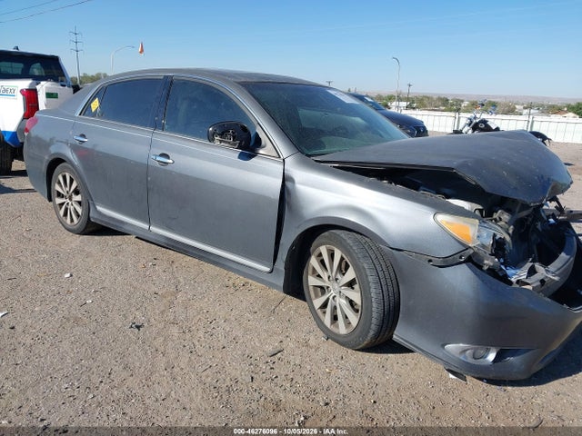 46276096 :رقم المزاد ، 4T1BK3DB8BU407393 vin ، 2011 Toyota Avalon Limited مزاد بيع