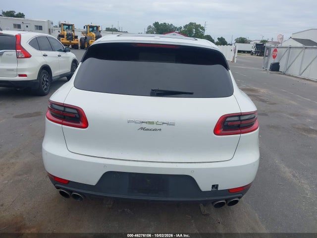 46276106 :رقم المزاد ، WP1AB2A56FLB57512 vin ، 2015 Porsche Macan S مزاد بيع