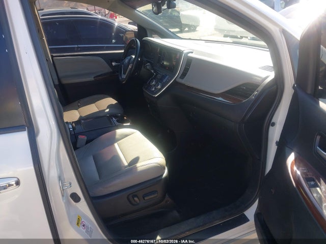 5TDYK3DC6FS653506 Toyota Sienna Limited Premium 7 Passenger