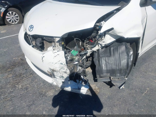 5TDYK3DC6FS653506 Toyota Sienna Limited Premium 7 Passenger