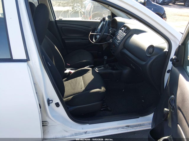 46276205 :رقم المزاد ، 3N1CN7AP6FL913654 vin ، 2015 Nissan Versa 1.6 S+ مزاد بيع
