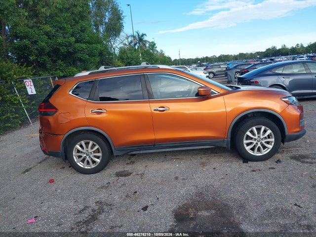 46276210 :رقم المزاد ، JN8AT2MT4KW259879 vin ، 2019 Nissan Rogue Sv مزاد بيع