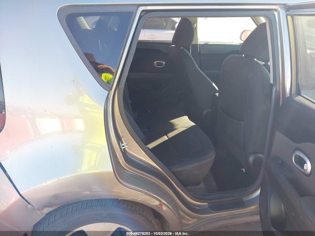 KIA Soul 2014 KNDJN2A28E7073682 Image 8