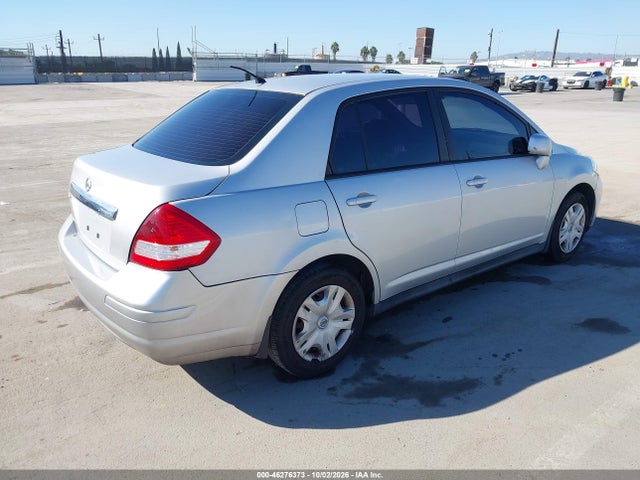 46276373 :رقم المزاد ، 3N1BC1AP7BL444695 vin ، 2011 Nissan Versa 1.8s مزاد بيع
