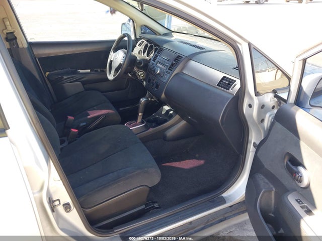 46276373 :رقم المزاد ، 3N1BC1AP7BL444695 vin ، 2011 Nissan Versa 1.8s مزاد بيع