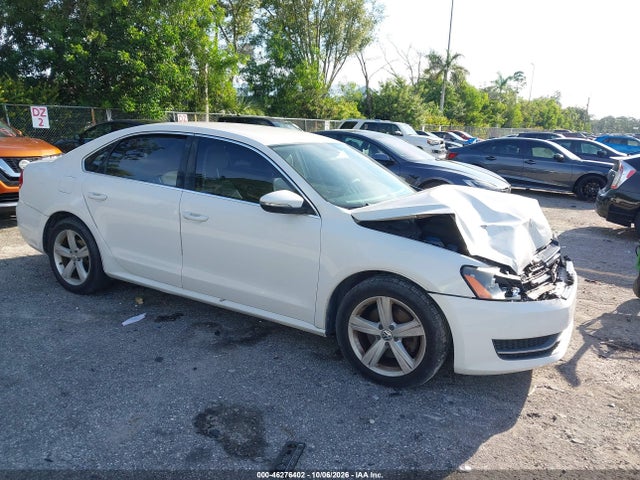 2012 Volkswagen Passat 2.5l Se მანქანა იყიდება აუქციონზე, vin: 1VWBH7A35CC084948, აუქციონის ნომერი: 46276402