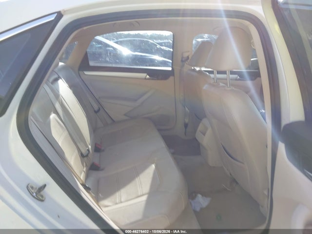 2012 Volkswagen Passat 2.5l Se მანქანა იყიდება აუქციონზე, vin: 1VWBH7A35CC084948, აუქციონის ნომერი: 46276402
