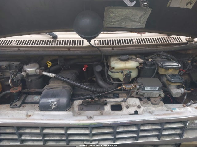 46276446 :رقم المزاد ، 1GBEG25K6SF145572 vin ، 1995 Chevrolet G20 مزاد بيع