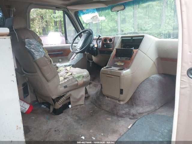 46276446 :رقم المزاد ، 1GBEG25K6SF145572 vin ، 1995 Chevrolet G20 مزاد بيع